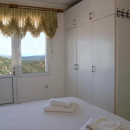 House With Private Beach And Terrace In Milas Ferienhaus *