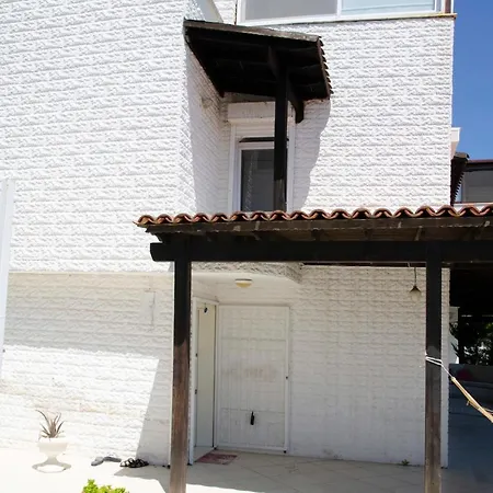 Ferienhaus House With Private Beach And Terrace In Milas